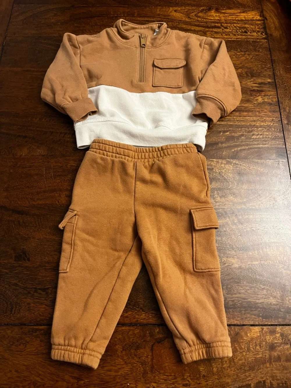 Bundle of 18M Toddler Boy Clothing - Picture 5 of 8